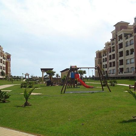 Bonito Apartamento En Primera Linea De Playa Исла Канела Екстериор снимка